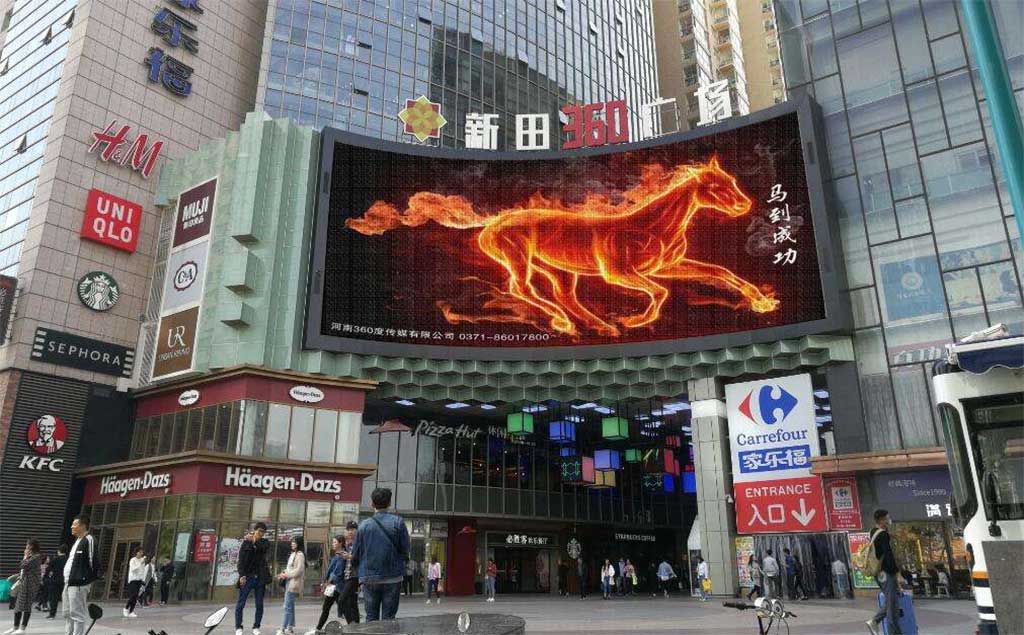 LED电子广告屏在户外环境中使用如何保养好(图1)